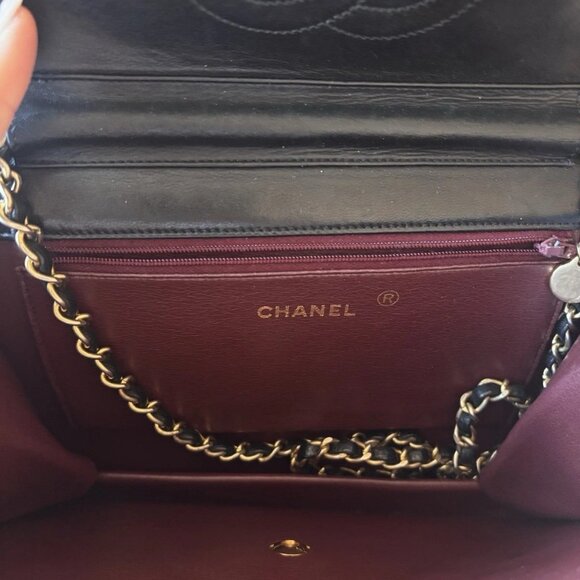 Authentic CHANEL black lambskin vintage classic single flap 24k gold - Picture 12 of 16
